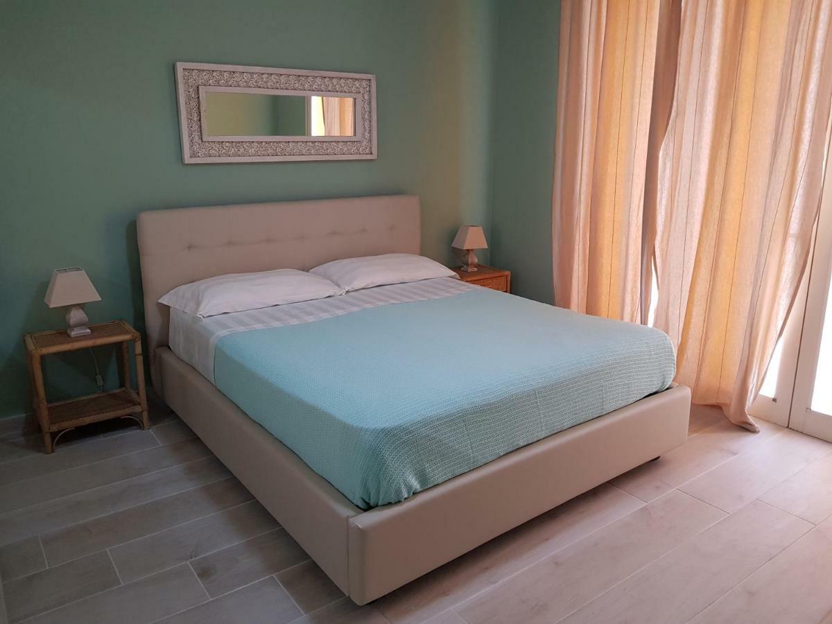 Villa Ada Casa Vacanze 托雷斯佩基亚鲁杰里 外观 照片